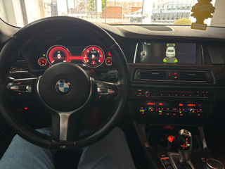 BMW 5 Series foto 5