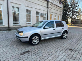 Volkswagen Golf foto 4