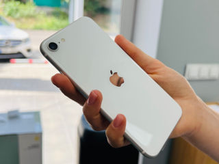 iPhone SE 2020 64 GB от 146 лей в месяц! Как новый!
