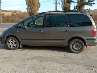 Ford Galaxy foto 3