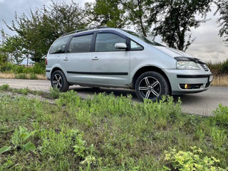 Volkswagen Sharan foto 5