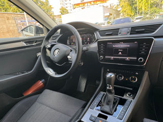 Skoda Superb foto 7