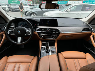 BMW 5 Series foto 11