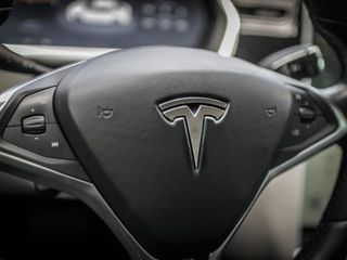 Tesla Model S foto 9