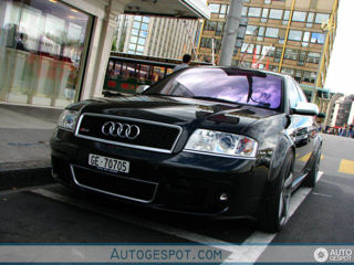 Dezmembrare piese Audi foto 2