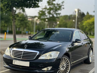 Mercedes S-Class