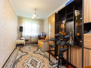 Apartament cu 3 camere, 60 m², Buiucani, Chișinău foto 4