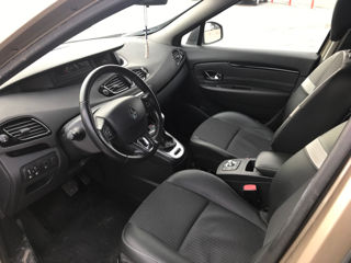 Renault Scenic foto 6