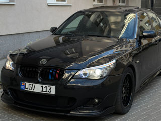 BMW 5 Series foto 4