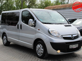 Opel Vivaro foto 3