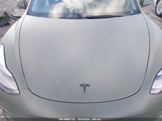 Tesla Model 3 foto 9