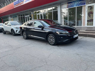 Volkswagen Jetta foto 7