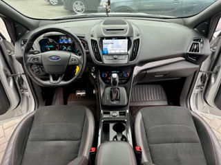 Ford Kuga foto 9