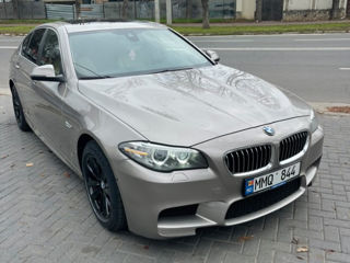 BMW 5 Series foto 3