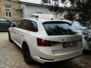 Skoda Superb foto 4