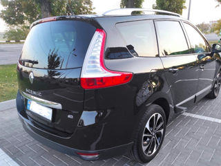 Renault Grand Scenic foto 2