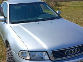 Audi A4 foto 3