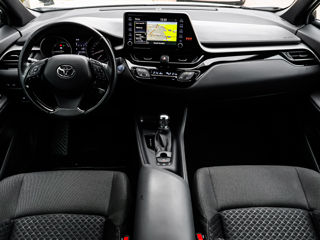 Toyota C-HR foto 7