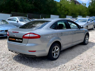 Ford Mondeo foto 5