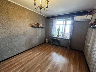 Apartament cu 3 camere, 71 m², Botanica, Chișinău foto 3