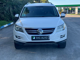 Volkswagen Tiguan foto 2