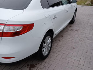 Renault Fluence foto 5