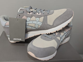 ASICS GelLyte Beige - Noi 42