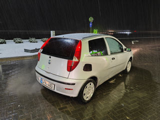 Fiat Punto foto 2