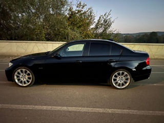 BMW 3 Series foto 9