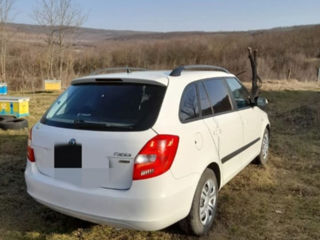 Skoda Fabia foto 2