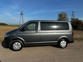 Volkswagen Caravelle foto 3