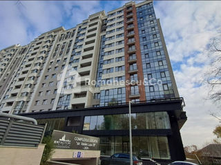 Apartament cu 2 camere, 70 m², Buiucani, Chișinău foto 2