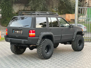 Jeep Grand Cherokee foto 4