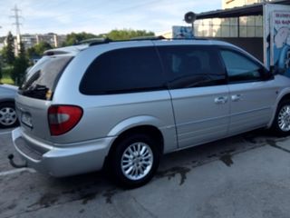 Chrysler Grand Voyager foto 4