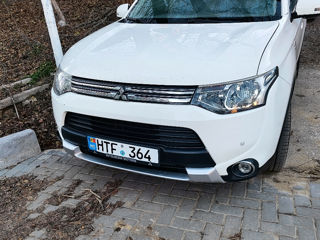 Mitsubishi Outlander foto 7