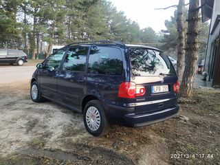 Volkswagen Sharan foto 4