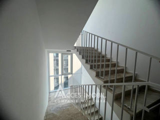 Apartament cu 4 camere, 143 m², Centru, Chișinău foto 3