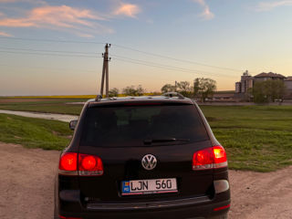 Volkswagen Touareg foto 6