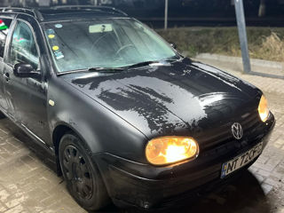 Volkswagen Golf foto 2