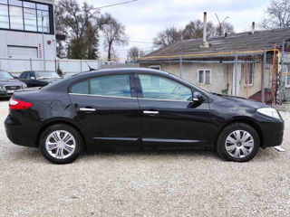 Renault Fluence foto 5