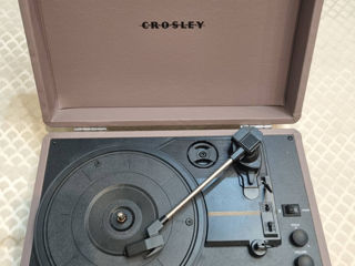 Player Crosley Bluetooth în stare excelentă ! Vand Urgent ! Pretul se discuta!