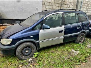 Opel Zafira foto 4