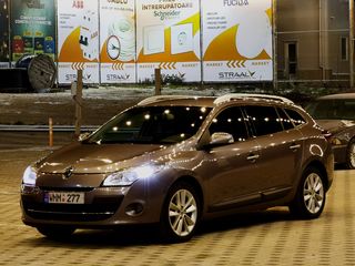 Renault Megane foto 1