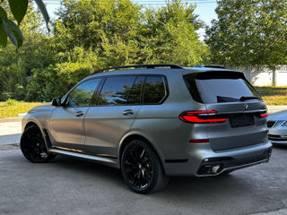 BMW X7 foto 15