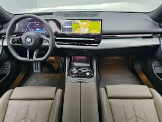 BMW 5 Series foto 4