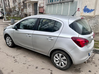 Opel Corsa foto 2