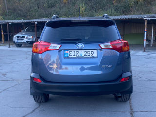 Toyota Rav 4 foto 4