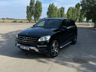 Mercedes M-Class foto 6