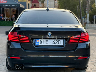 BMW 5 Series foto 4