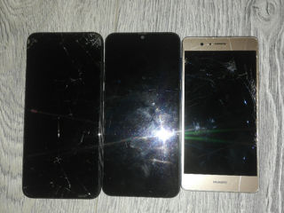 Se vinde lucrează numai că icranul de schimbat  trebuie Samsung a50. Samsung a11si încă  unu pe toat foto 2